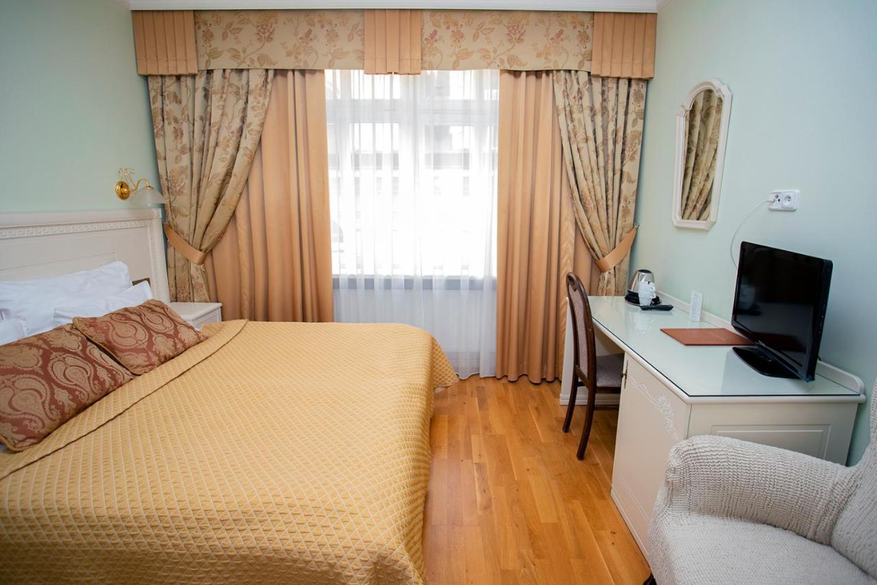 Hotel Zlatý Sloup Karlovy Vary Exteriér fotografie