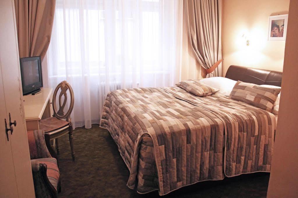 Hotel Zlatý Sloup Karlovy Vary Exteriér fotografie
